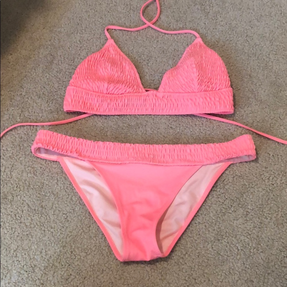 VICTORIAS SECRET BIKINI CORAL